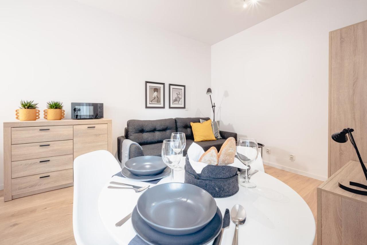 Apartamenty Pamiatkowa 11, 2 Rooms, Self Check In 24H Poznan Ngoại thất bức ảnh