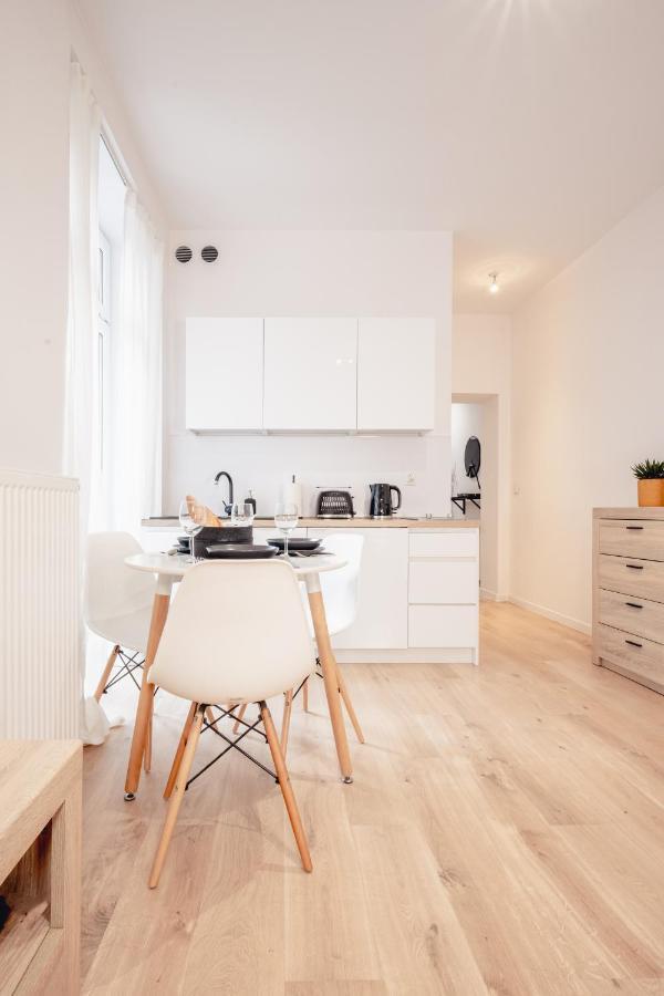 Apartamenty Pamiatkowa 11, 2 Rooms, Self Check In 24H Poznan Ngoại thất bức ảnh